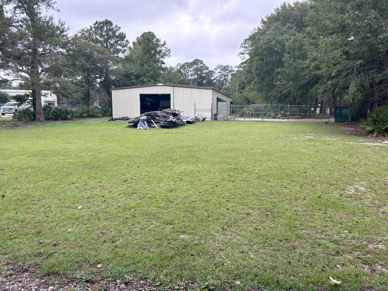 2569 Sidney Lanier Dr, Brunswick, GA for lease - Building Photo - Image 2 of 3