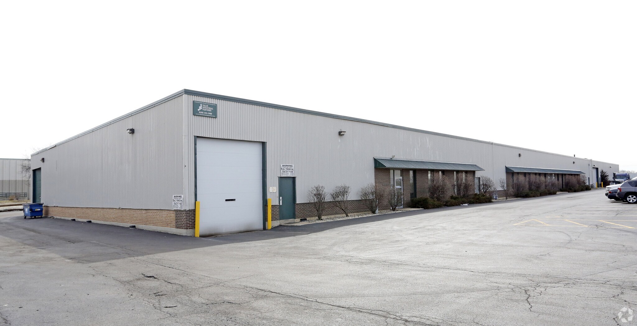 12223-12255 S Laramie Ave, Alsip, IL for sale Primary Photo- Image 1 of 1