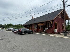 55 Church Hill Rd, Newtown, CT for lease Building Photo- Image 2 of 13