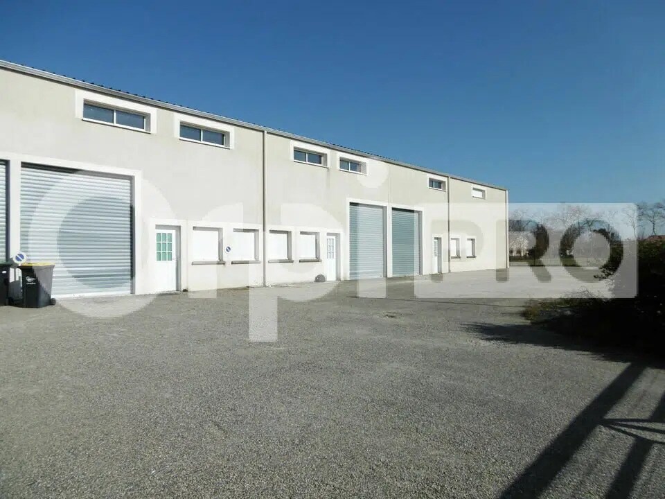 Office in Montech for lease Building Photo- Image 1 of 9