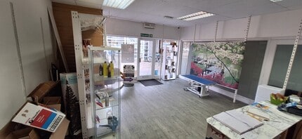 11-13 Broadwater Blvd, Worthing for lease Interior Photo- Image 1 of 4