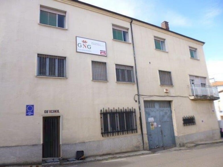 Industrial in Ledrada for sale - Building Photo - Image 2 of 16