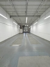 4746 76 Av NW, Edmonton, AB for lease Interior Photo- Image 2 of 5
