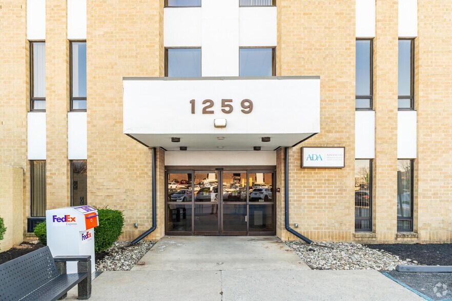 1259 S Cedar Crest Blvd, Allentown, PA 18103 Cedar Crest Professional