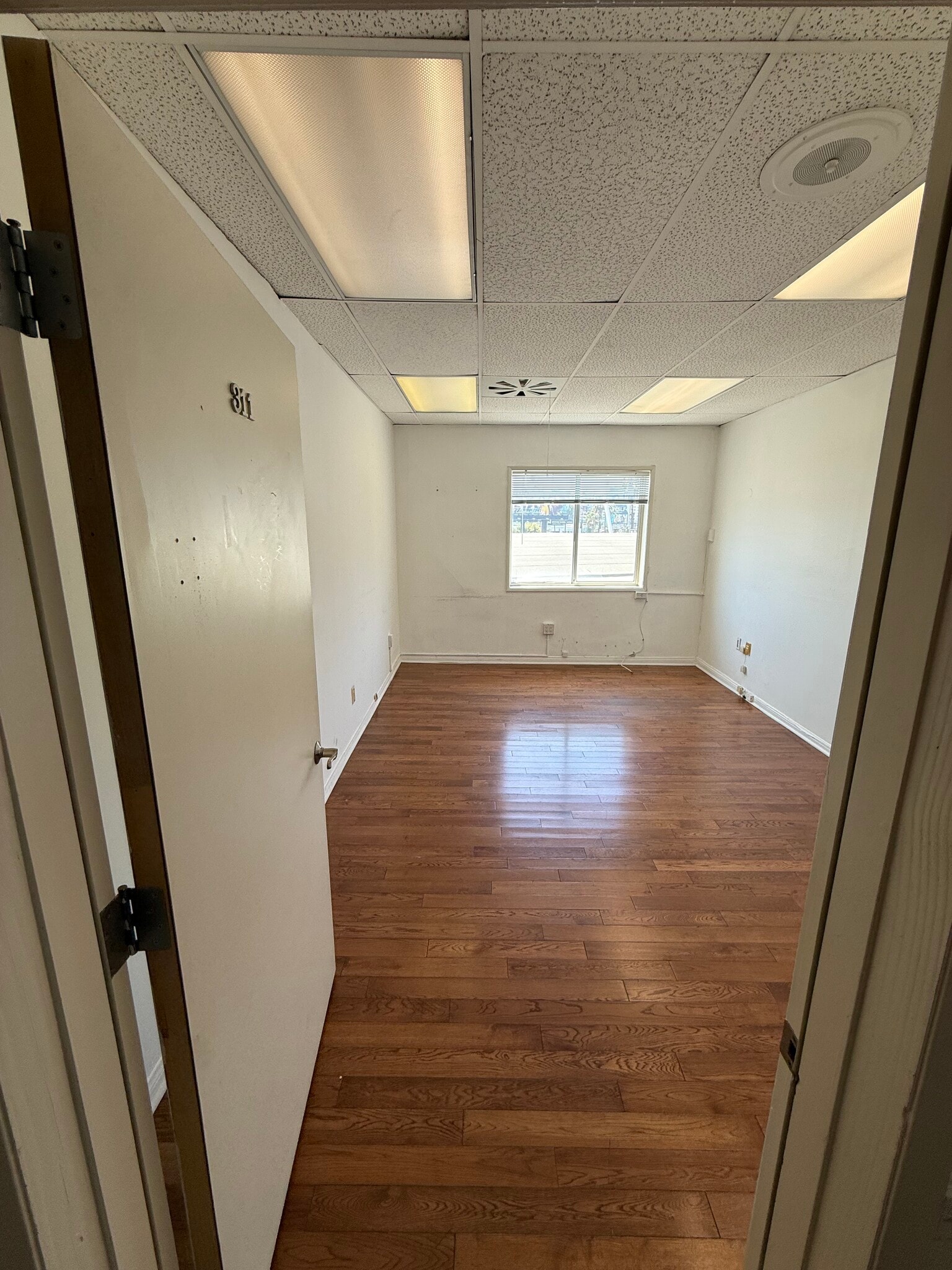 8228 W Sunset Blvd, Los Angeles, CA for lease Interior Photo- Image 1 of 1