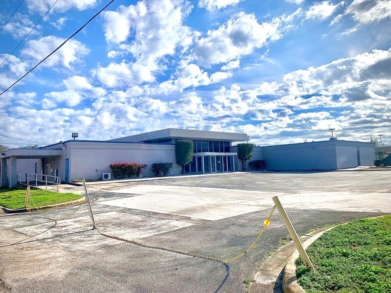 218 W NASA Rd 1, Webster, TX for sale - Building Photo - Image 3 of 4