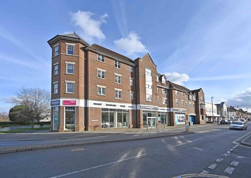 Sussex Rd, Haywards Heath, RH16 4NS Retail for Sale