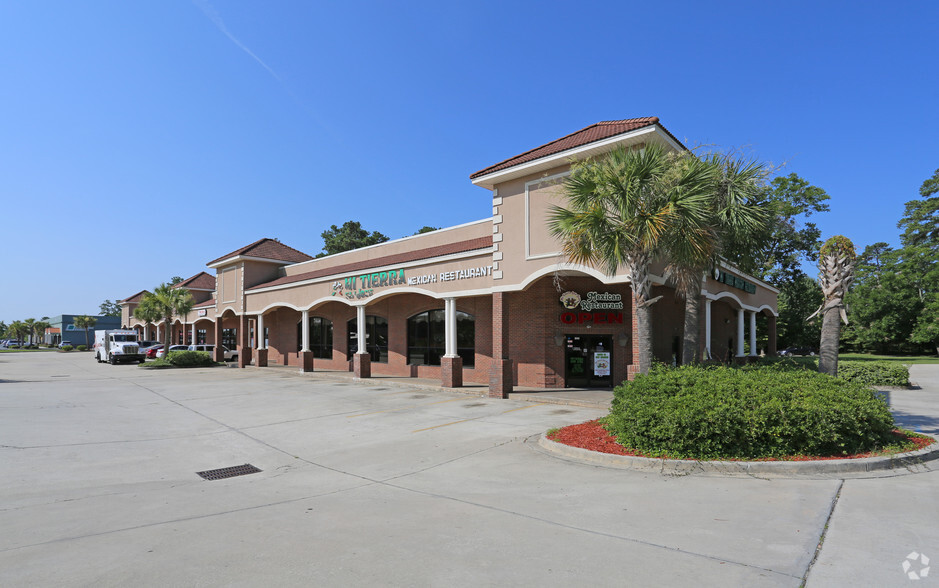 1225-1261 Celebration Blvd, Florence, SC for sale - Primary Photo - Image 1 of 1