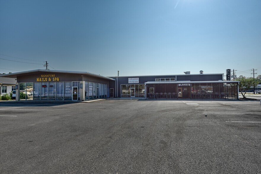 2035 Milam St, Columbus, TX for sale - Building Photo - Image 1 of 1