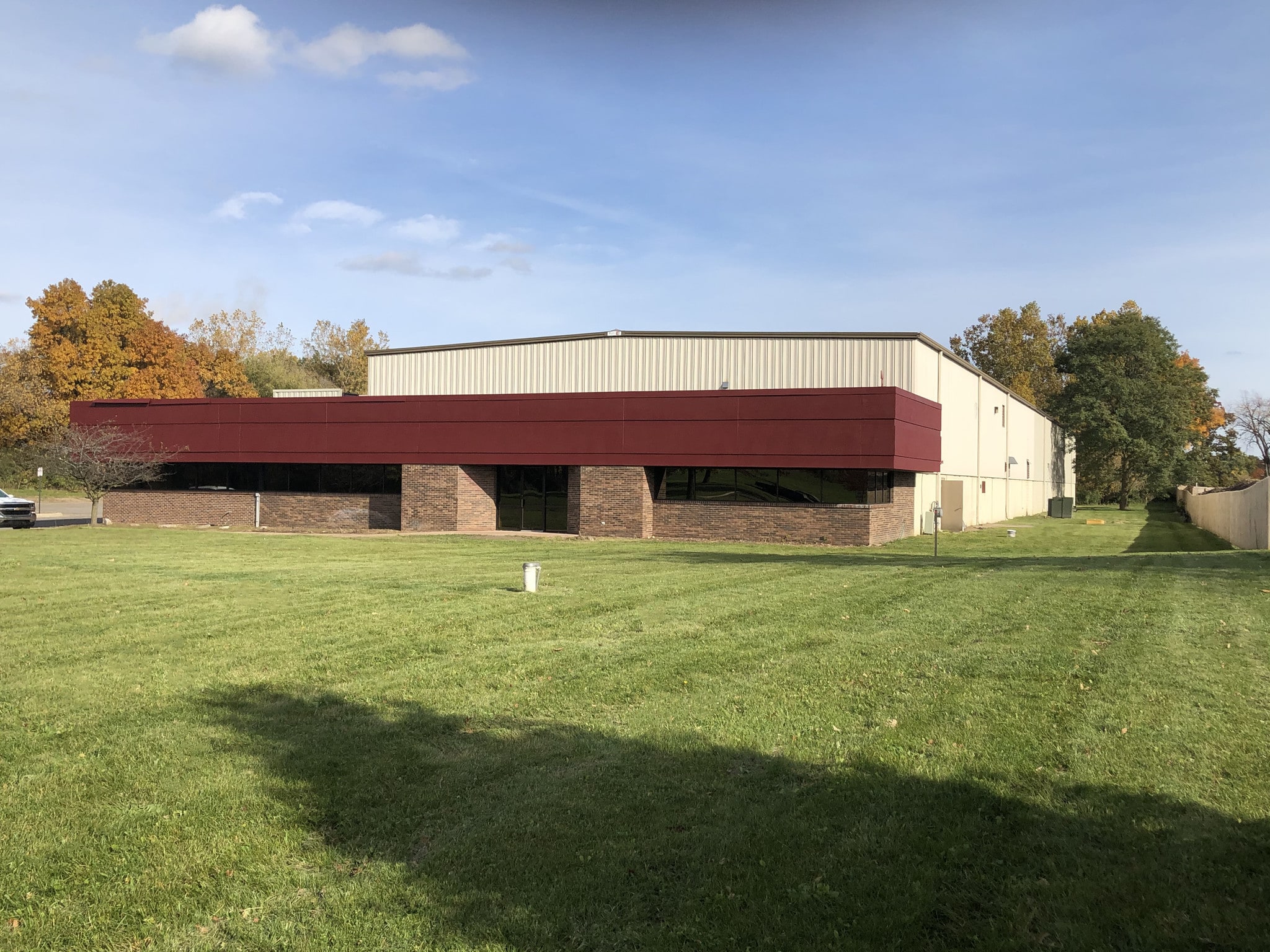 4600 Clawson Tank Dr, Clarkston, MI for lease Building Photo- Image 1 of 16