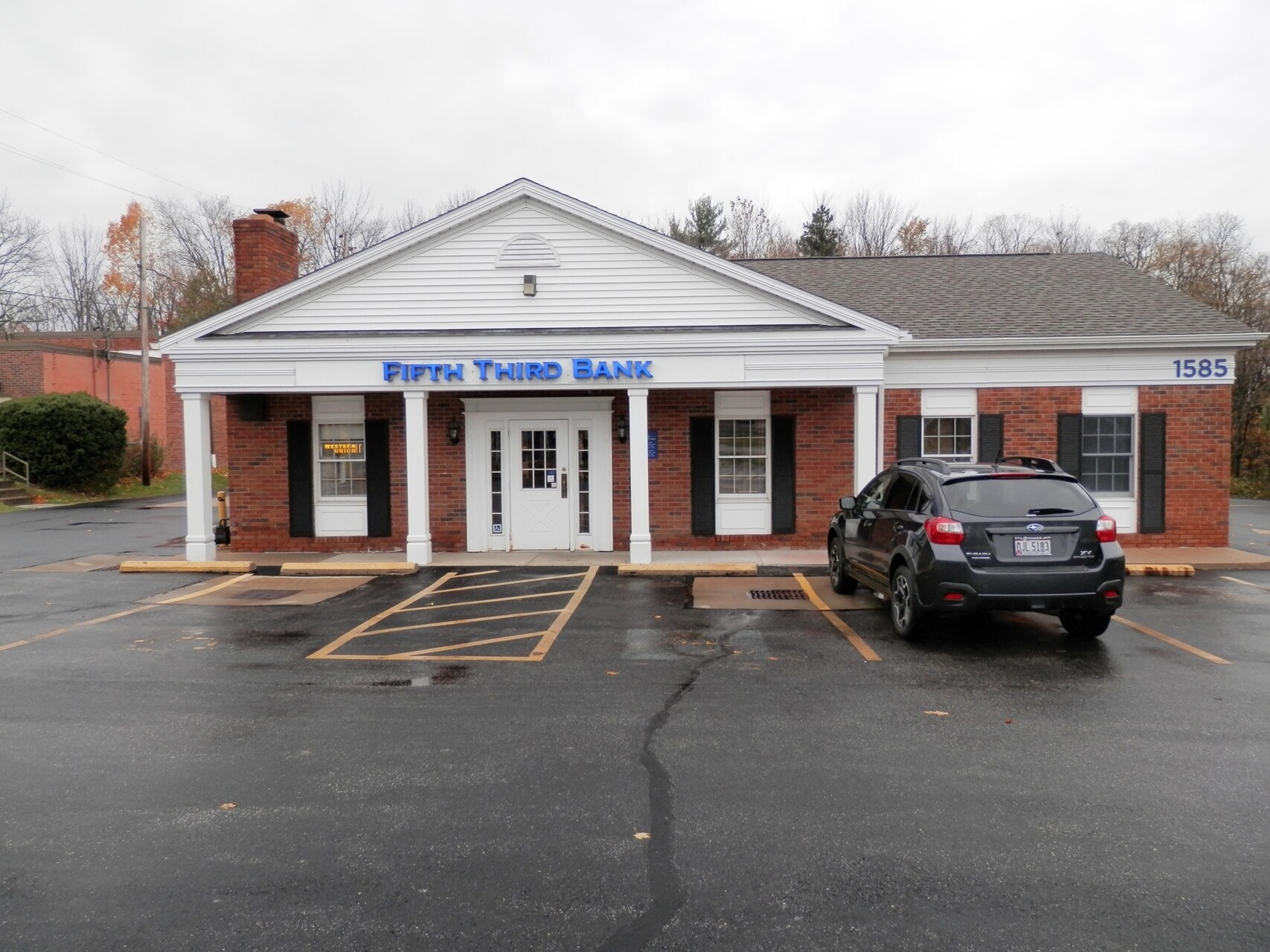 1585 Center Rd, Hinckley, OH for sale Primary Photo- Image 1 of 1