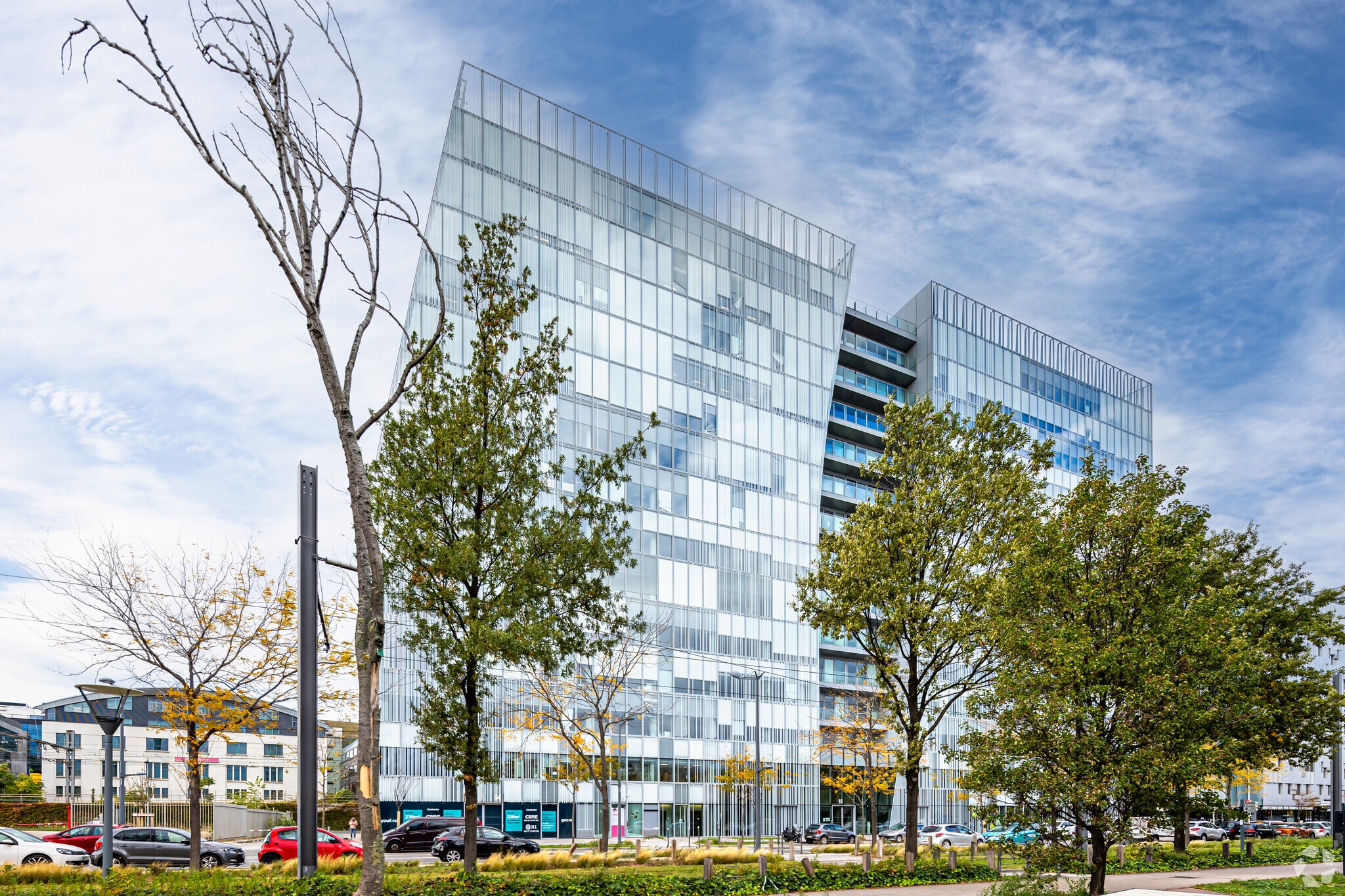 Office in Lyon for lease Primary Photo- Image 1 of 3