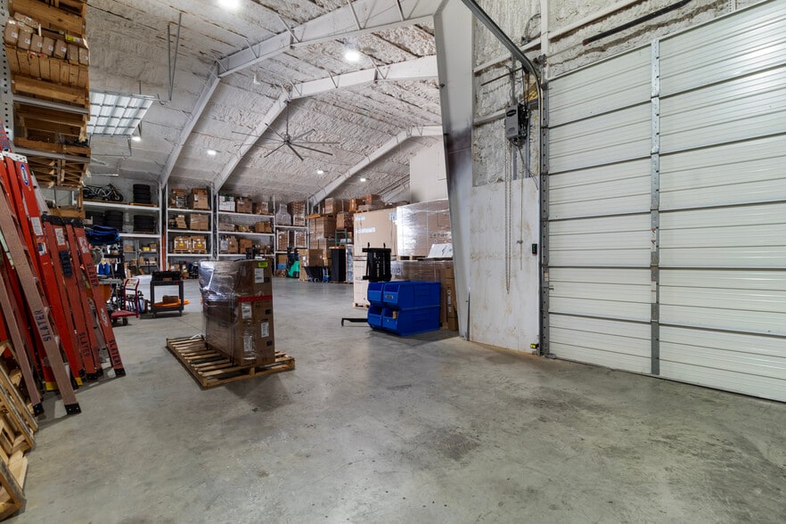 4481 Roans Chapel Rd, College Station, TX for lease - Building Photo - Image 3 of 14