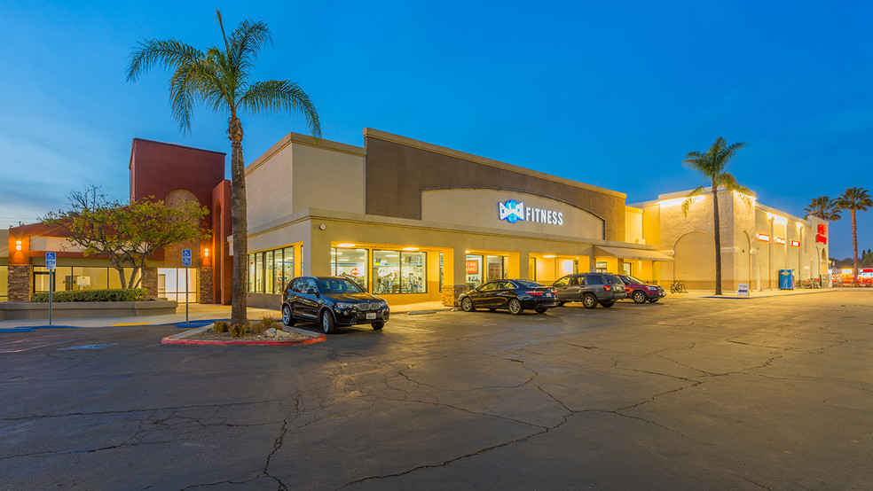 3202-3340 Greyling Dr, San Diego, CA for lease - Building Photo - Image 2 of 5