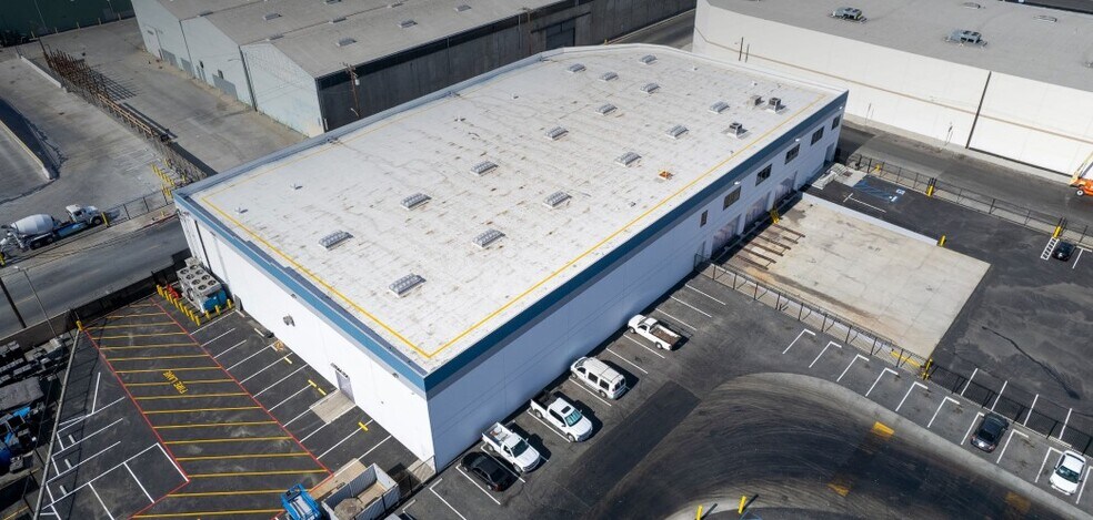 2590 Harriet St, Vernon, CA for lease - Primary Photo - Image 1 of 6