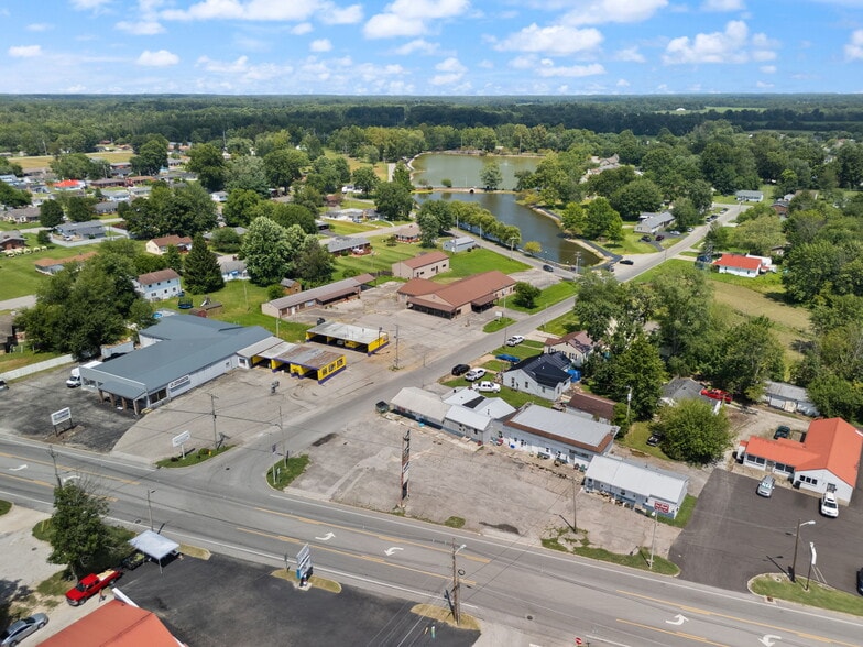 513-525 N Gardner St, Scottsburg, IN for sale - Building Photo - Image 2 of 10