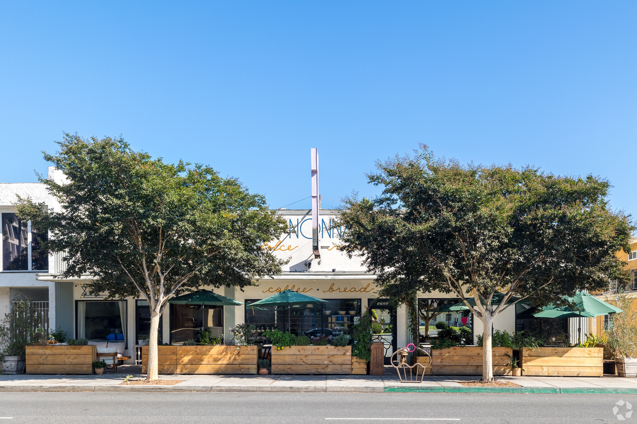 3722 Atlantic Ave, Long Beach, CA for sale Building Photo- Image 1 of 1