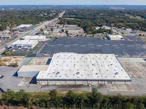 2525 Pio Nono Ave, Macon-Bibb, GA for lease Interior Photo- Image 1 of 12