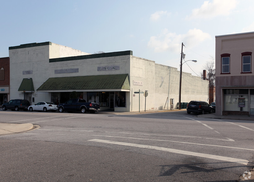 500-504 N Main St, Marion, SC for lease - Primary Photo - Image 1 of 4