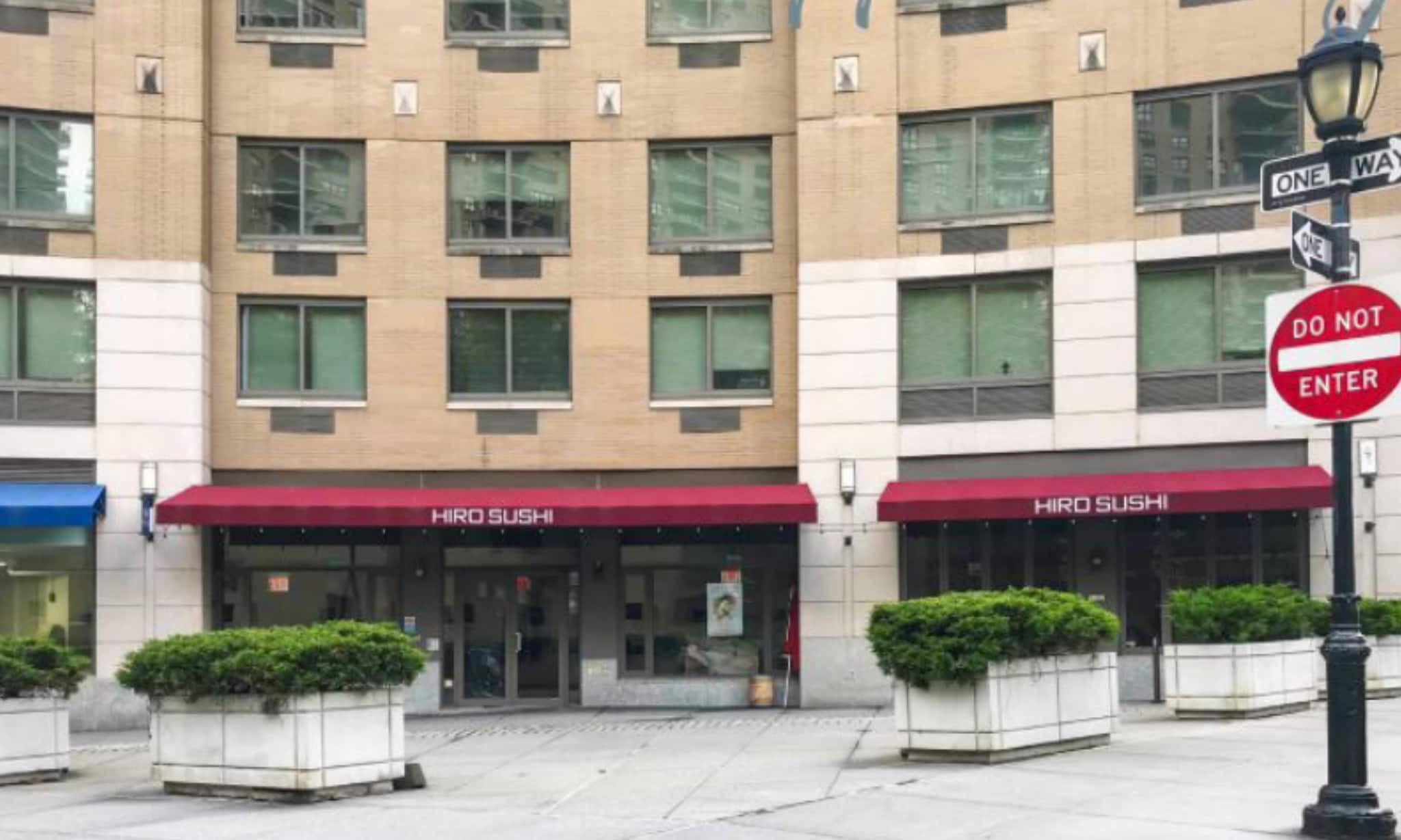 160 Riverside Blvd, New York, NY for lease Interior Photo- Image 1 of 6