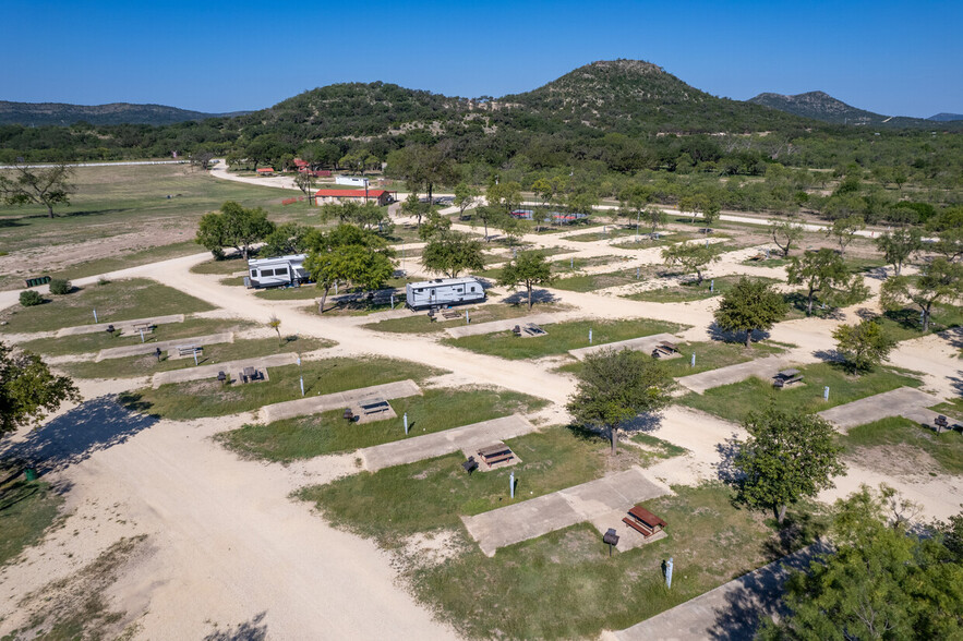 32598 SH 55, Uvalde, TX for sale - Building Photo - Image 3 of 10