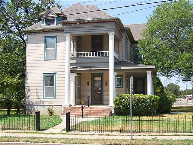 303 W Cherry St, Sherman, TX for sale Primary Photo- Image 1 of 1