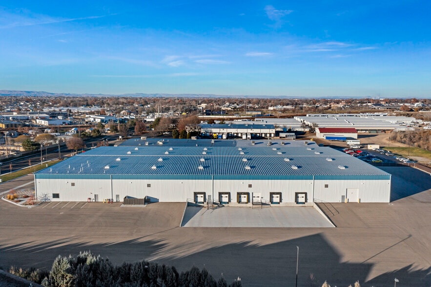 3515 E Linden St, Caldwell, ID for sale - Aerial - Image 2 of 14