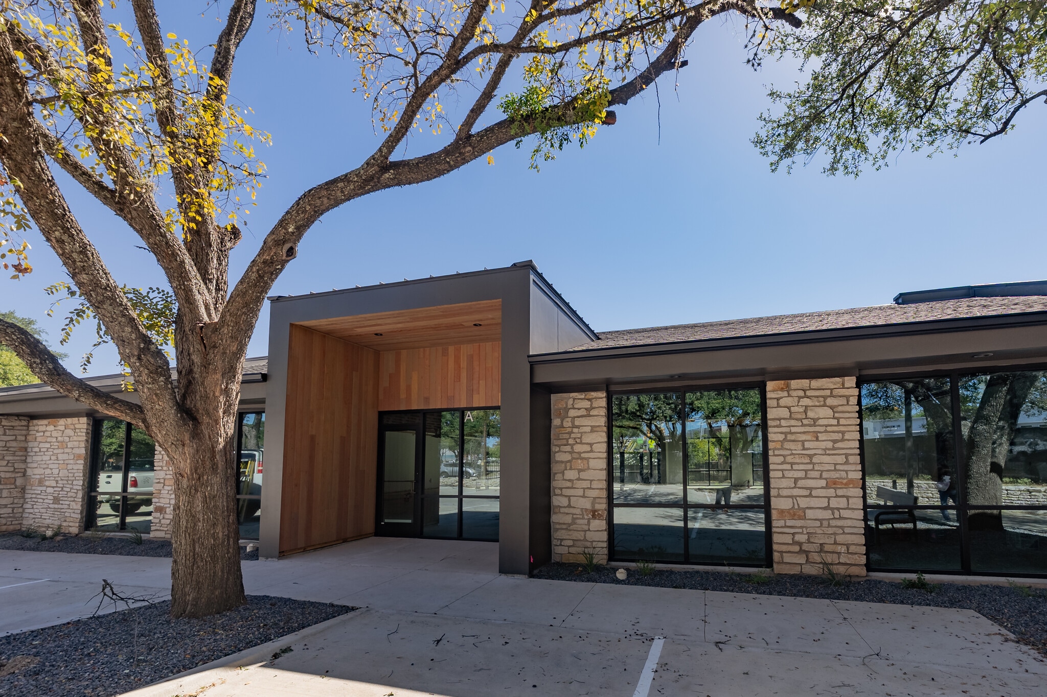4701 W Gate Blvd, Austin, TX for lease Interior Photo- Image 1 of 5
