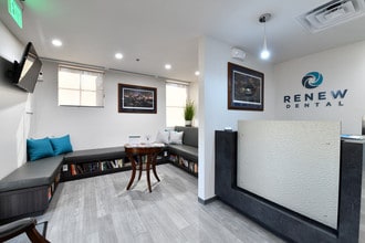 301 E Bethany Home Rd, Phoenix, AZ for sale Interior Photo- Image 1 of 6