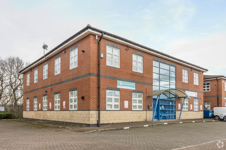 Dudley Rd, Darlington for lease - Primary Photo - Image 1 of 4