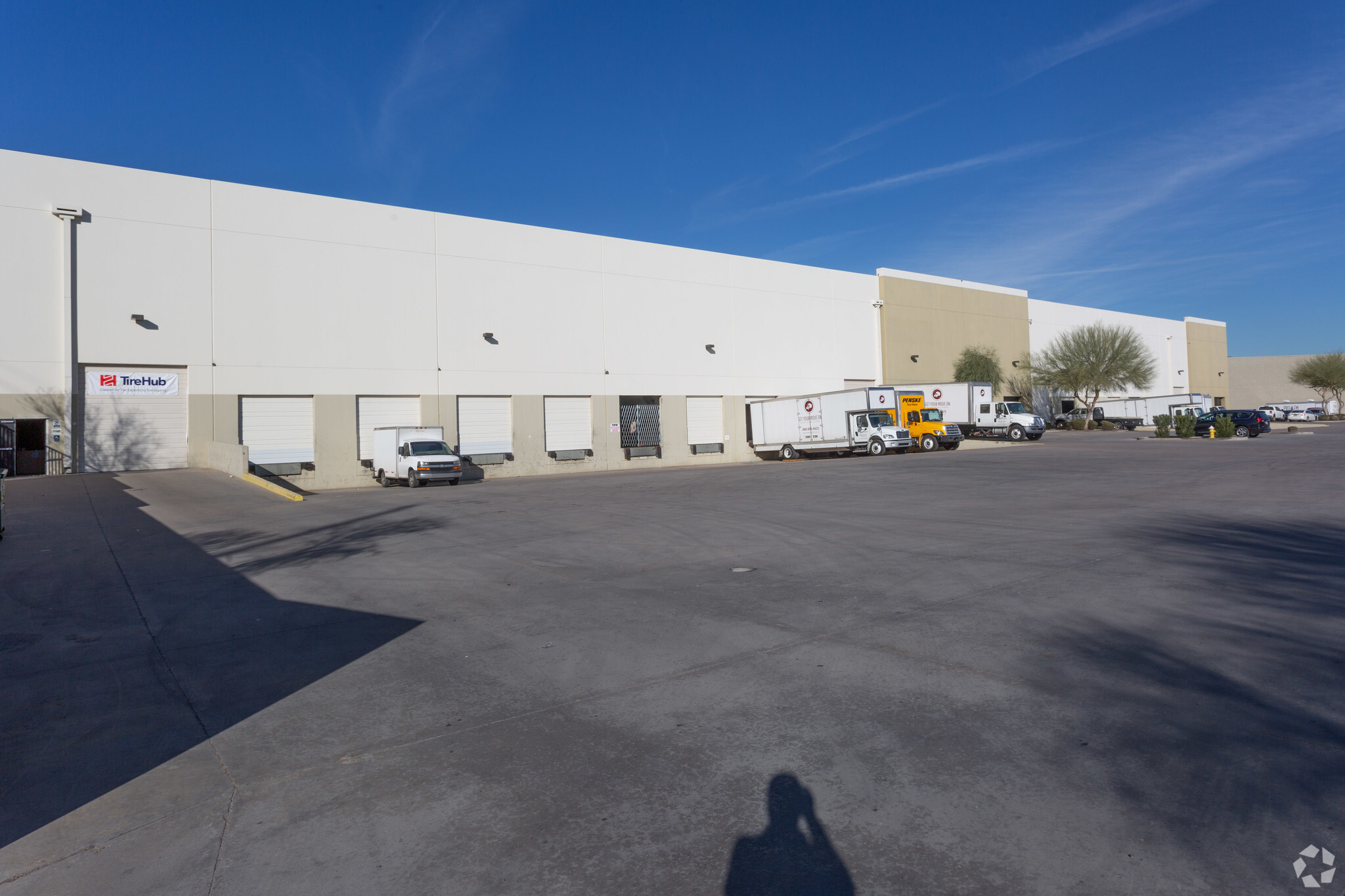 1430 E Hadley St, Phoenix, AZ for lease Primary Photo- Image 1 of 6