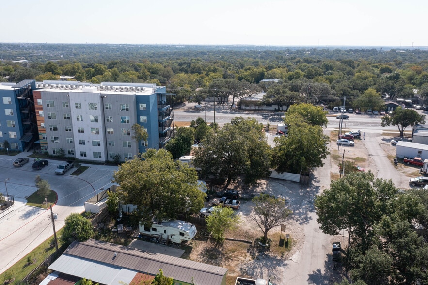 11606 N Lamar Blvd, Austin, TX for sale - Primary Photo - Image 1 of 66