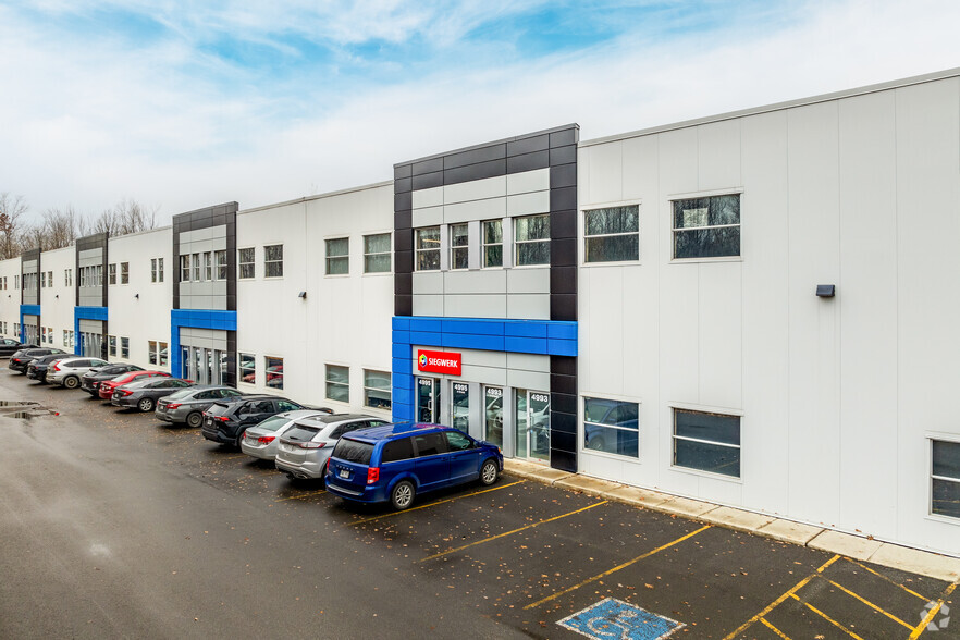 4993 Rue Louis-B.-Mayer, Laval, QC for lease - Building Photo - Image 3 of 14