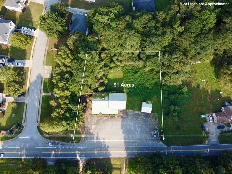 10423 Flat Shoals Rd, Covington, GA for sale - Building Photo - Image 2 of 45