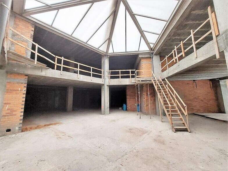 Retail in Ourense for sale - Building Photo - Image 1 of 17