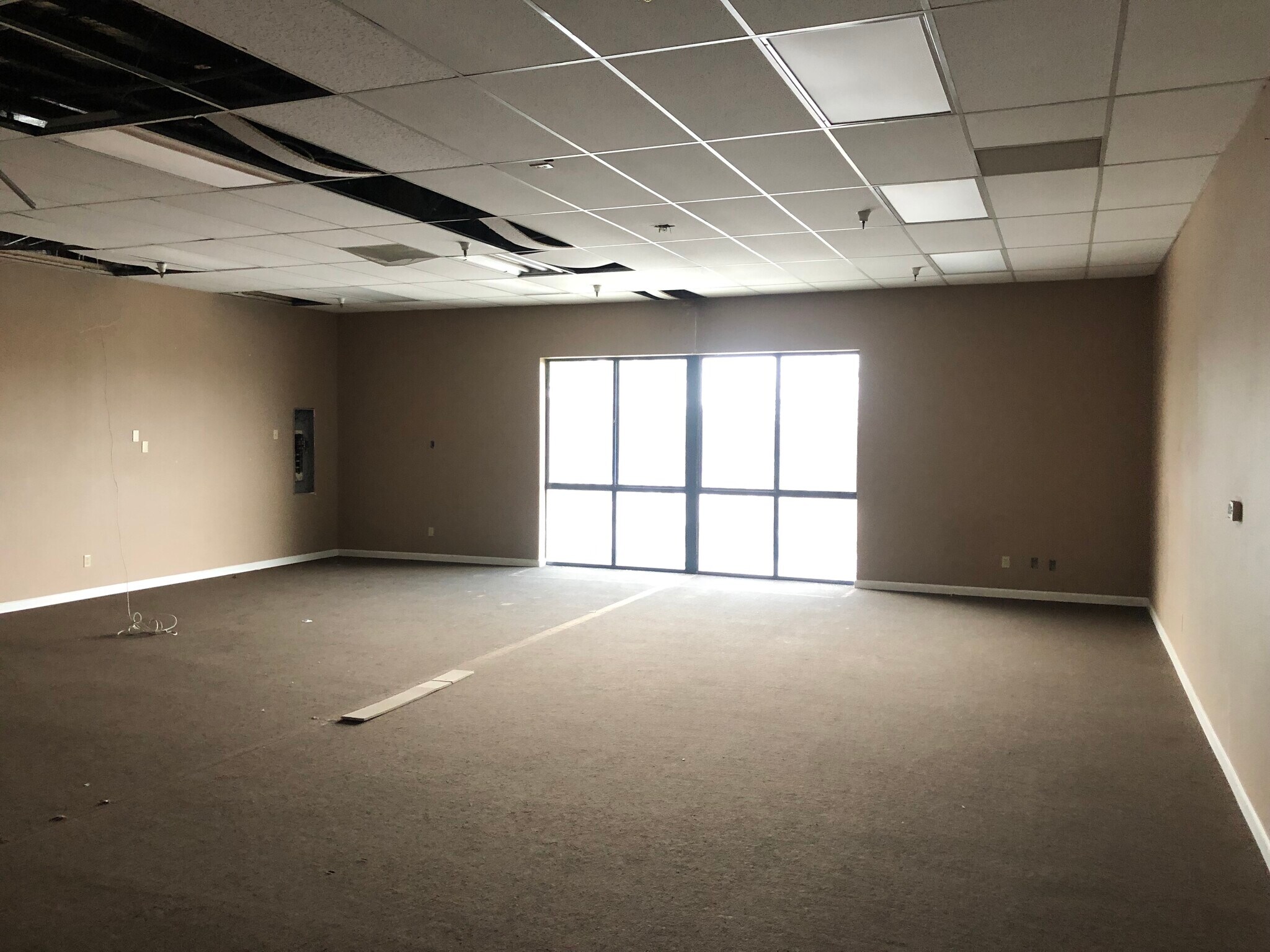 1110 W Kettleman Ln, Lodi, CA 95240 Bella Terra Plaza