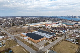 2500 Moak St, Port Huron, MI - AERIAL map view - Image1