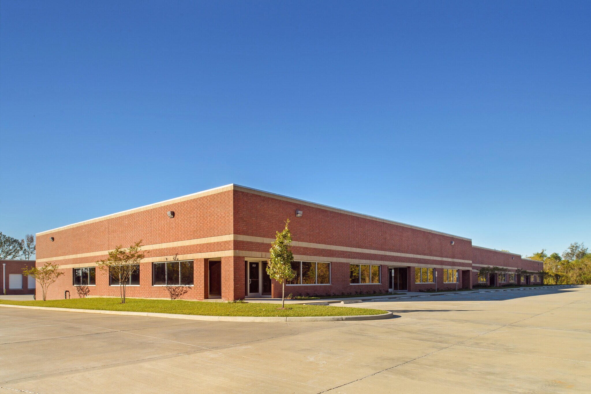 8184-hwy-44-gonzales-la-70737-pelican-point-commerce-center-loopnet