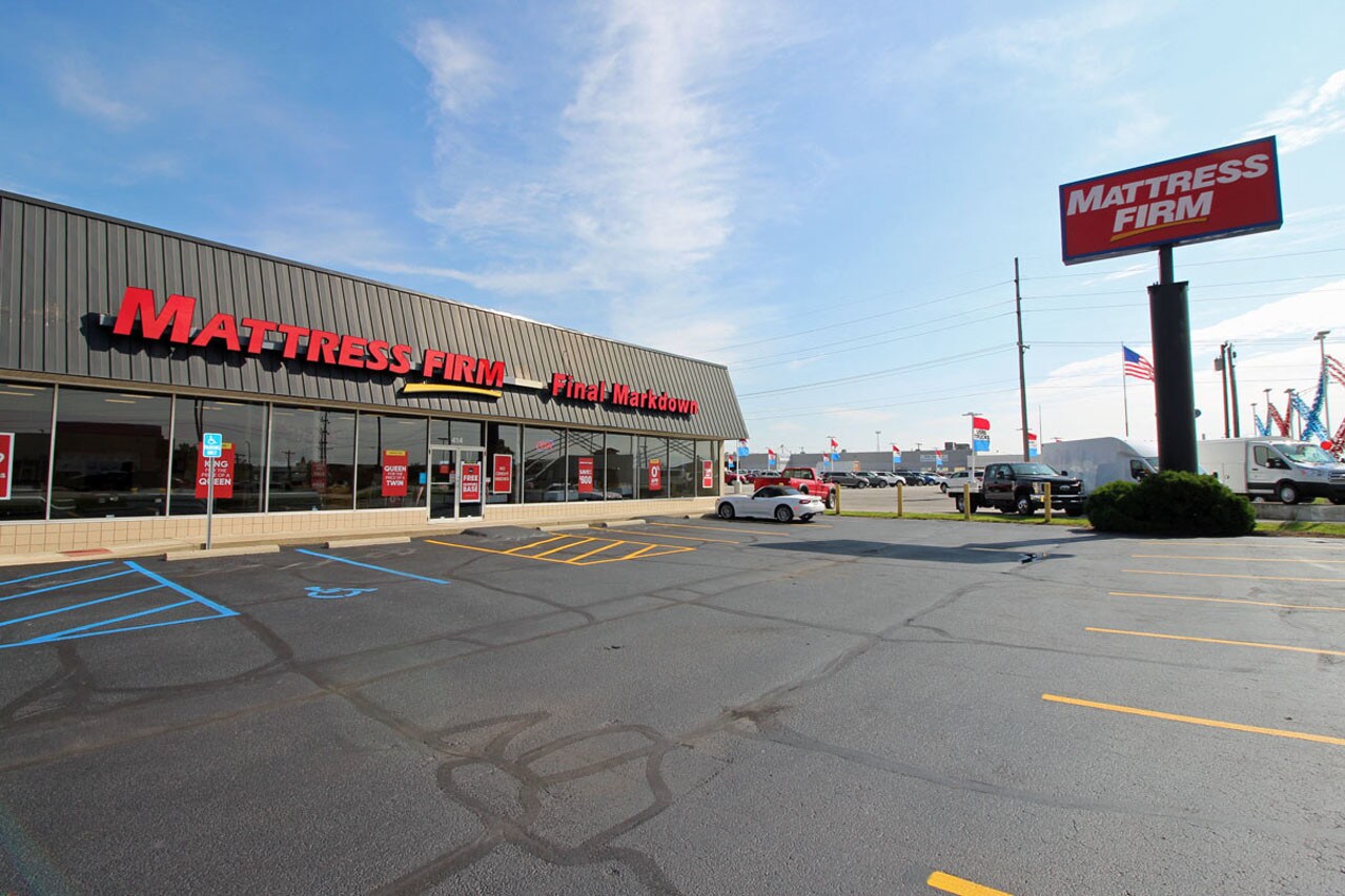 414-416 W Coliseum Blvd, Fort Wayne, IN for sale Building Photo- Image 1 of 1