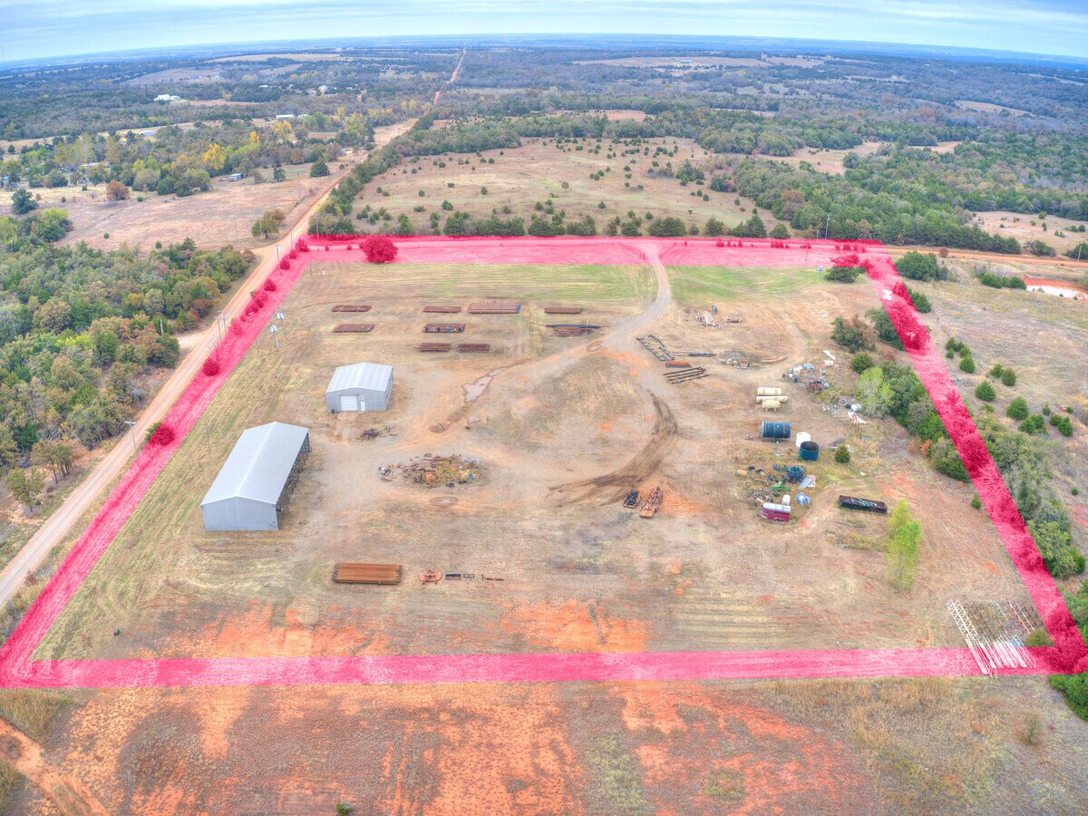 8825 E Industrial Rd, Guthrie, OK 73044