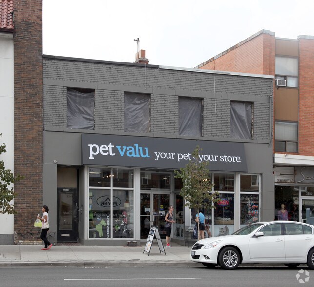 2576 Yonge St, Toronto, ON for sale - Building Photo - Image 1 of 1