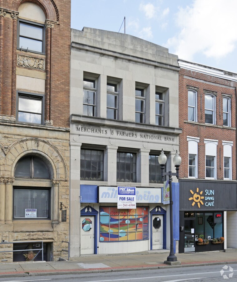 39 N Main St, Greensburg, PA 15601