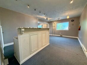 246 Washington Rd, Pittsburgh, PA for lease Interior Photo- Image 1 of 13