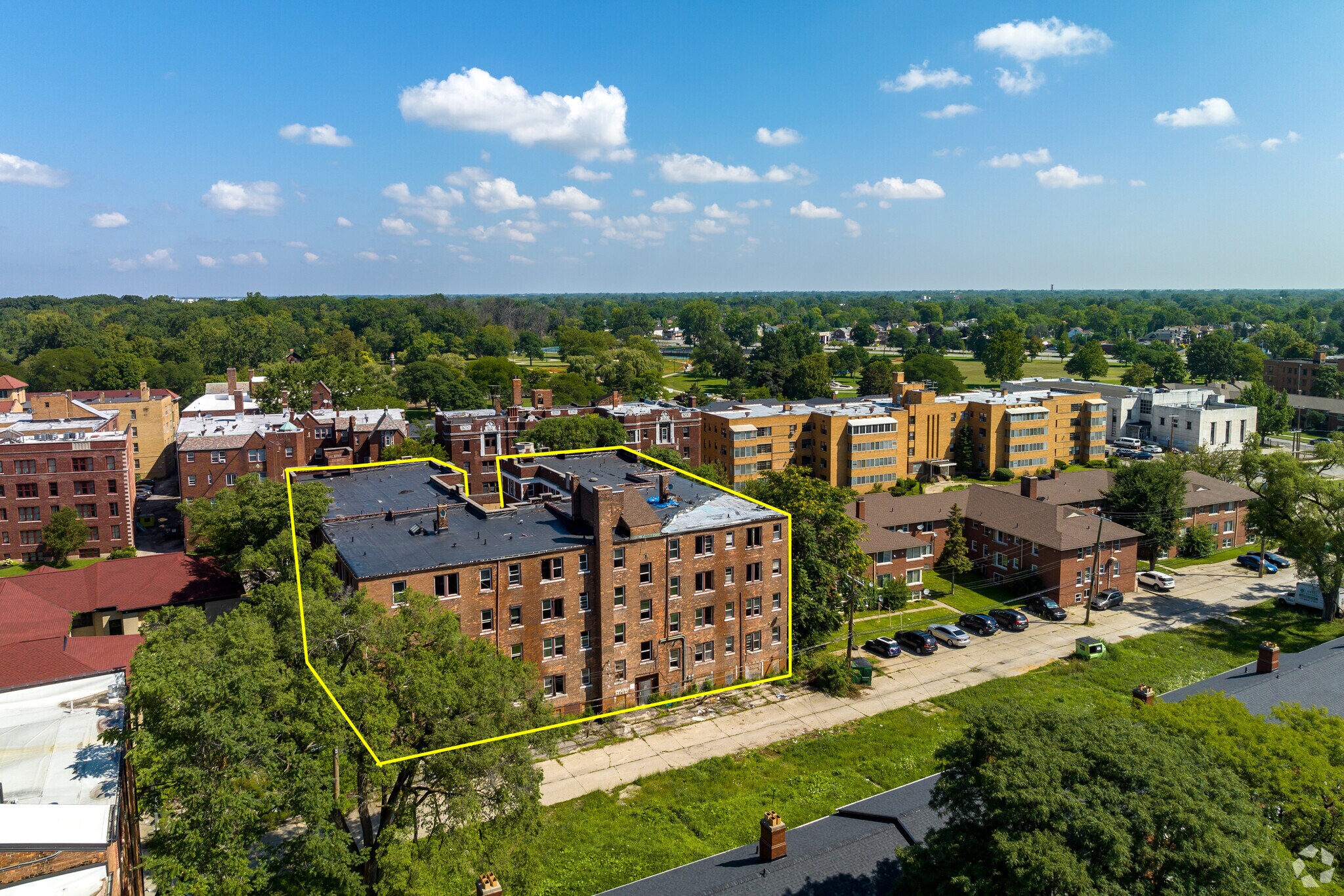 725 Whitmore Rd, Detroit, MI 48203 Palmer Park Neighborhood Whitmore