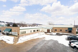 More details for 553-555 Braund St, Onalaska, WI - Flex for Lease