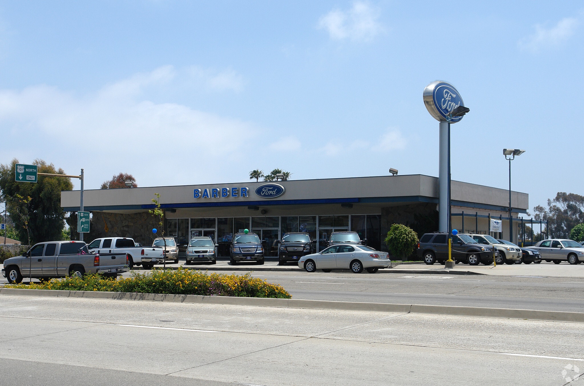 3440 E Main St, Ventura, CA for lease Building Photo- Image 1 of 25