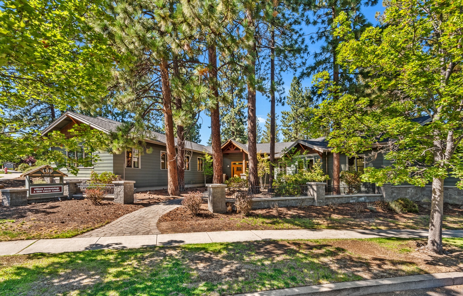 1510 SW Nancy Way, Bend, OR for sale Building Photo- Image 1 of 8