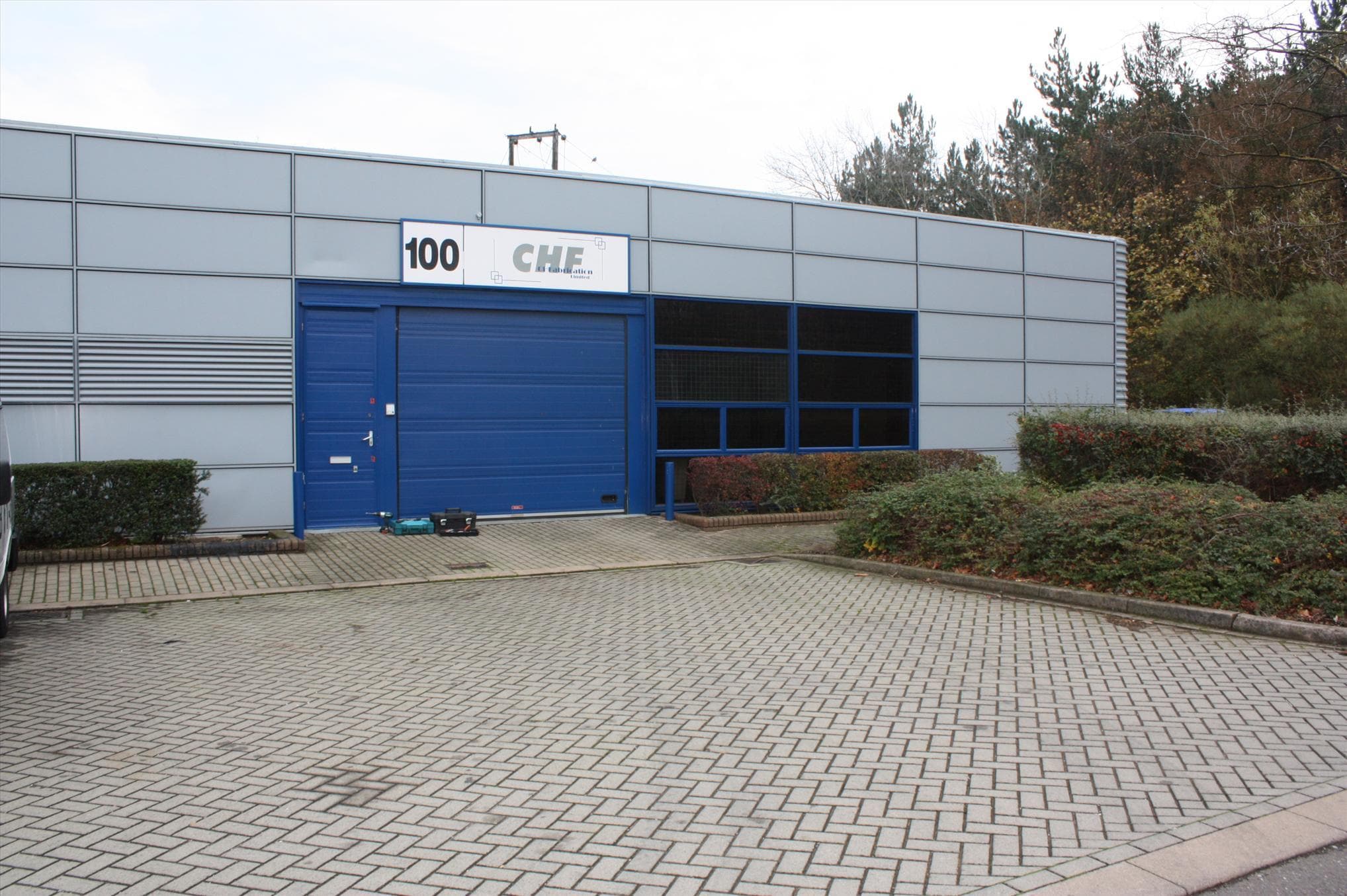 100-116 Tanners Dr, Milton Keynes for lease Building Photo- Image 1 of 4