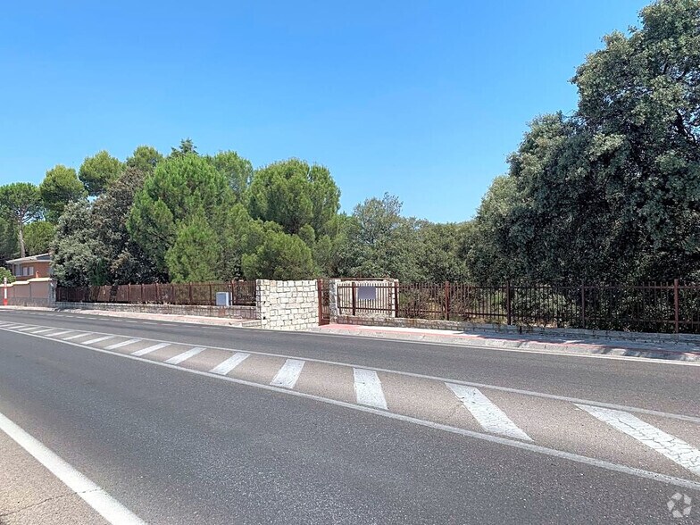 Land in Aldea del Fresno, Madrid for sale - Primary Photo - Image 1 of 6