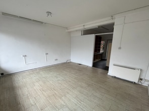 Atkins Way, Hinckley for lease Interior Photo- Image 2 of 3